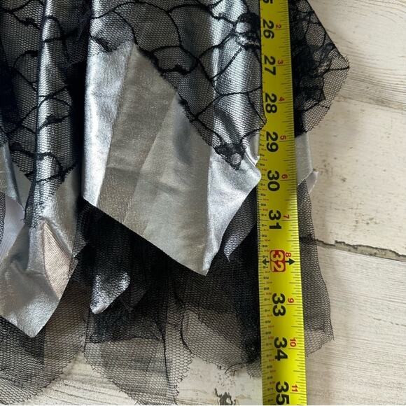 Amscan Halloween Black and Silver Fallen Angel Costume
Girls Children 14-16Y - Picture 9 of 10